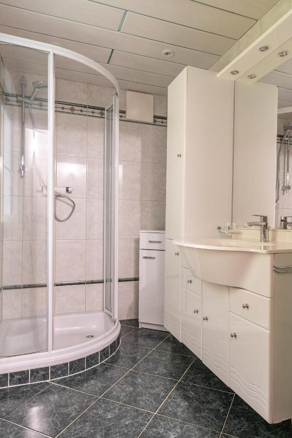 טאמסווג Appartement Taurachblick מראה חיצוני תמונה